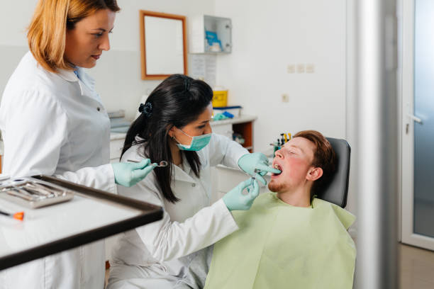 Best Emergency Tooth Extraction in Cheboygan, MI